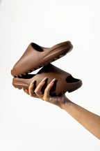adidas Yeezy Slide Flax (FZ5896) | TheSneakerWay