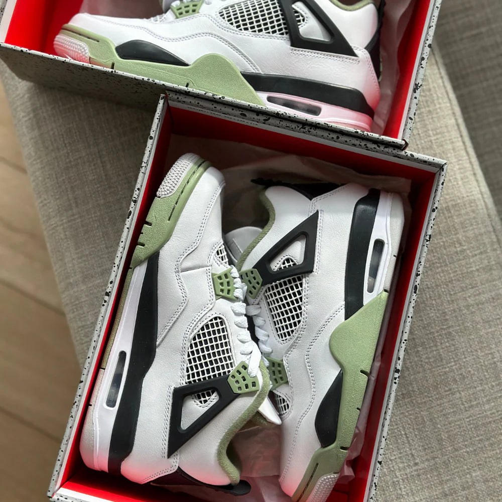 Jordan 4 Retro Seafoam (Women's) (AQ9129-103) | TheSneakerWay