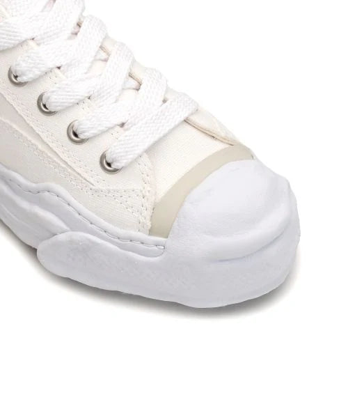 Maison Mihara Yasuhiro Hank OG Sole Canvas Low White (A05FW702-WHT) | TheSneakerWay