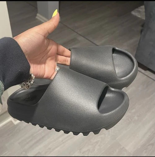 adidas Yeezy Slide Onyx (HQ6448) | SneakerClassics