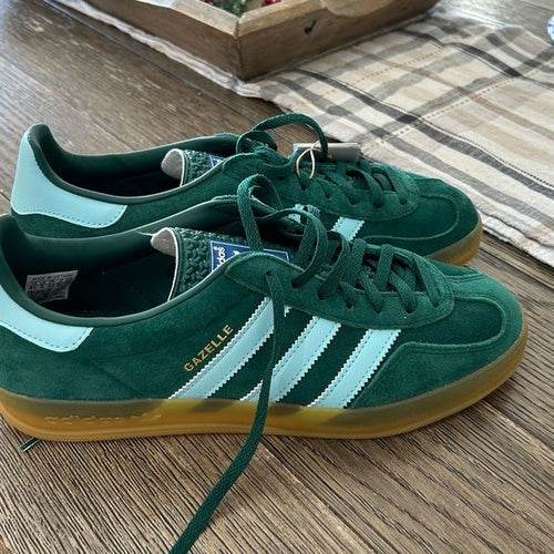 adidas Gazelle Indoor Collegiate Green (IG9979) | TheSneakerWay