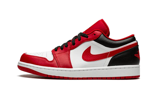 Jordan 1 Low Bulls