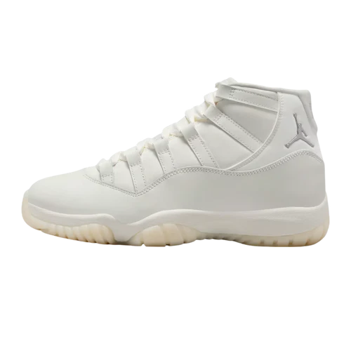 Jordan 11 Retro Pearl (Women's)
