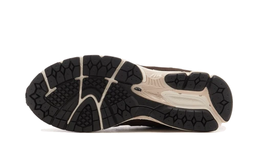 New Balance 2002R Gore-Tex Black Coffee (M2002RXQ) | TheSneakerWay