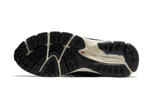 New Balance 2002R Gore-Tex Navy Arctic Grey (M2002RXF) | TheSneakerWay