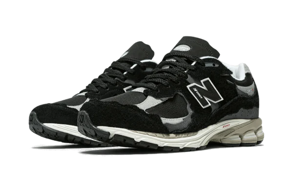 New Balance 2002R Protection Pack Black Grey (M2002RDJ) | TheSneakerWay