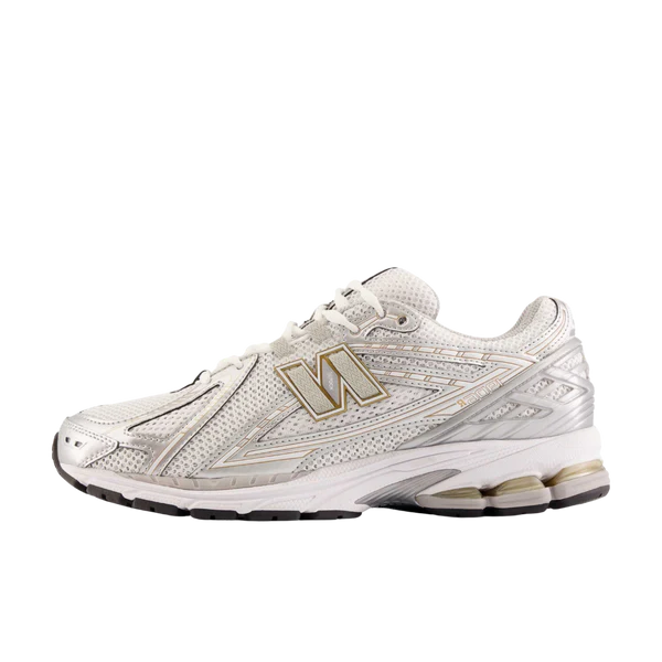 New Balance 1906R White Rain Cloud Silver Metallic (M1906RI) | TheSneakerWay