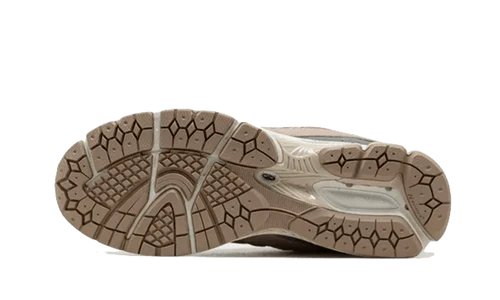 New Balance 2002R Driftwood Sandstone (M2002RSI) | TheSneakerWay