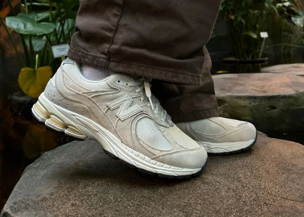 New Balance 2002R Off White (M2002RCC) | TheSneakerWay