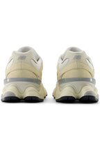 New Balance 9060 Calcium Sea Salt (U9060WNB) | TheSneakerWay
