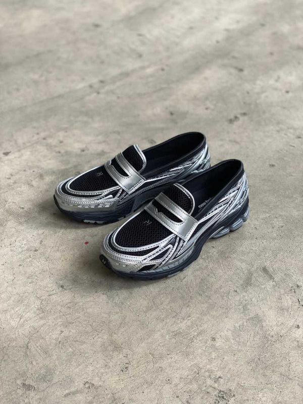 New Balance 1906L Silver Metallic Black (U1906LOC) | TheSneakerWay