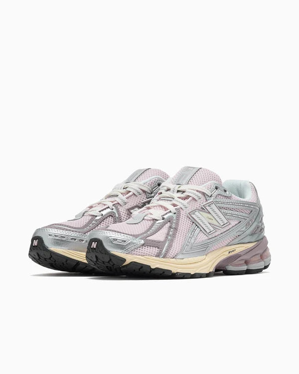 New Balance 1906R Rose Sugar Silver (U1906RNF) | TheSneakerWay