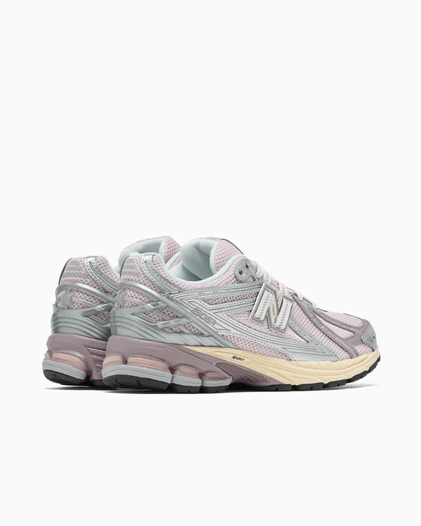 New Balance 1906R Rose Sugar Silver (U1906RNF) | TheSneakerWay