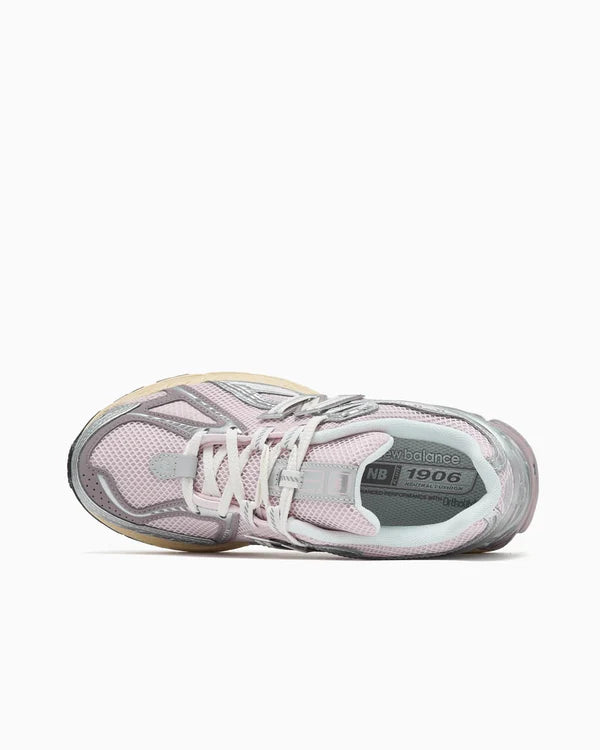 New Balance 1906R Rose Sugar Silver (U1906RNF) | TheSneakerWay