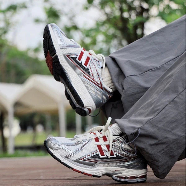 New Balance 1906R Silver Classic Crimson (M1906REA) | TheSneakerWay