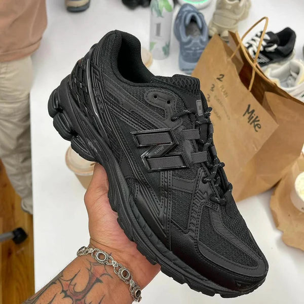 New Balance 1906U Triple Black (M1906NJ) | TheSneakerWay