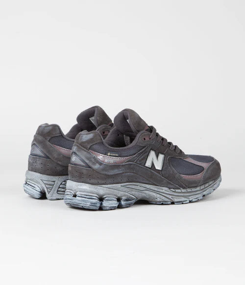 New Balance 2002R Gore-Tex Magnet Mood Indigo (M2002RXA) | TheSneakerWay