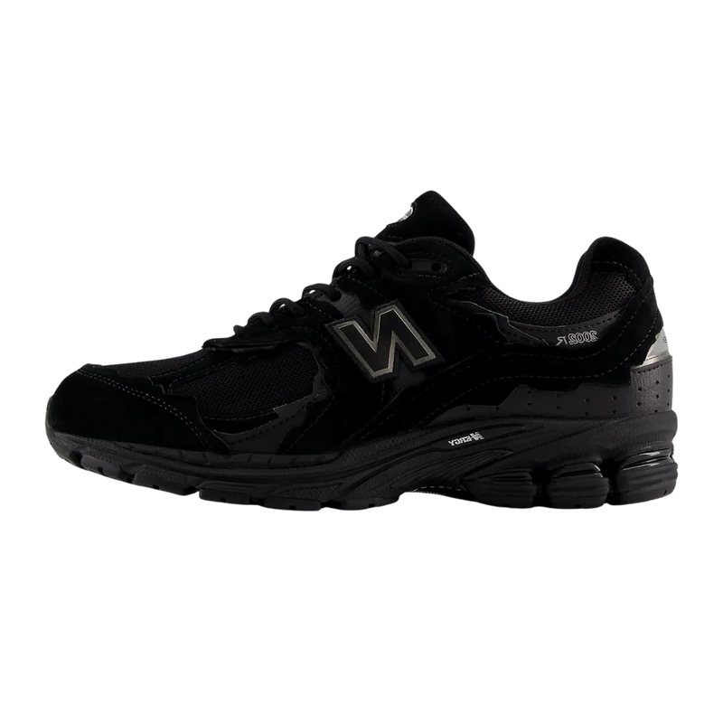 New Balance 2002R Protection Pack Black