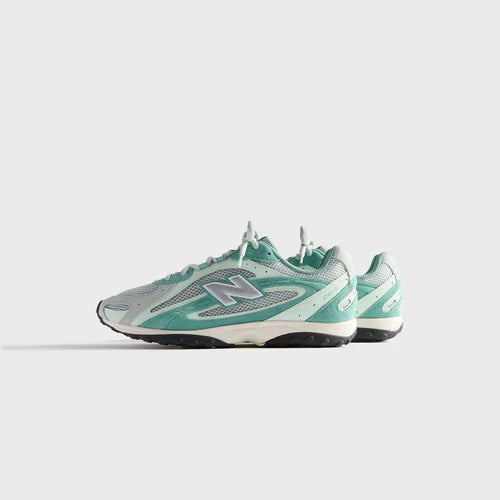 New Balance 204L Kith Green Silver (U204LKTA) | TheSneakerWay