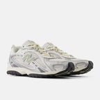 New Balance 204L Silver Metallic Sage Green (U204LSWB) | TheSneakerWay