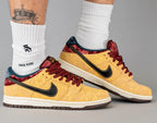 Nike SB Dunk Low City of Cinema (FZ1278-200) | TheSneakerWay