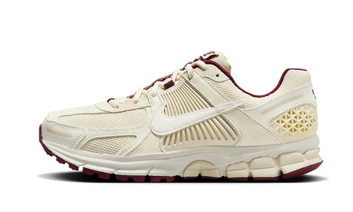 Nike Zoom Vomero 5 Valentine's Day (Women's)