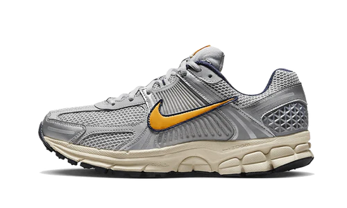 Nike Zoom Vomero 5 Pure Platinum Laser Orange