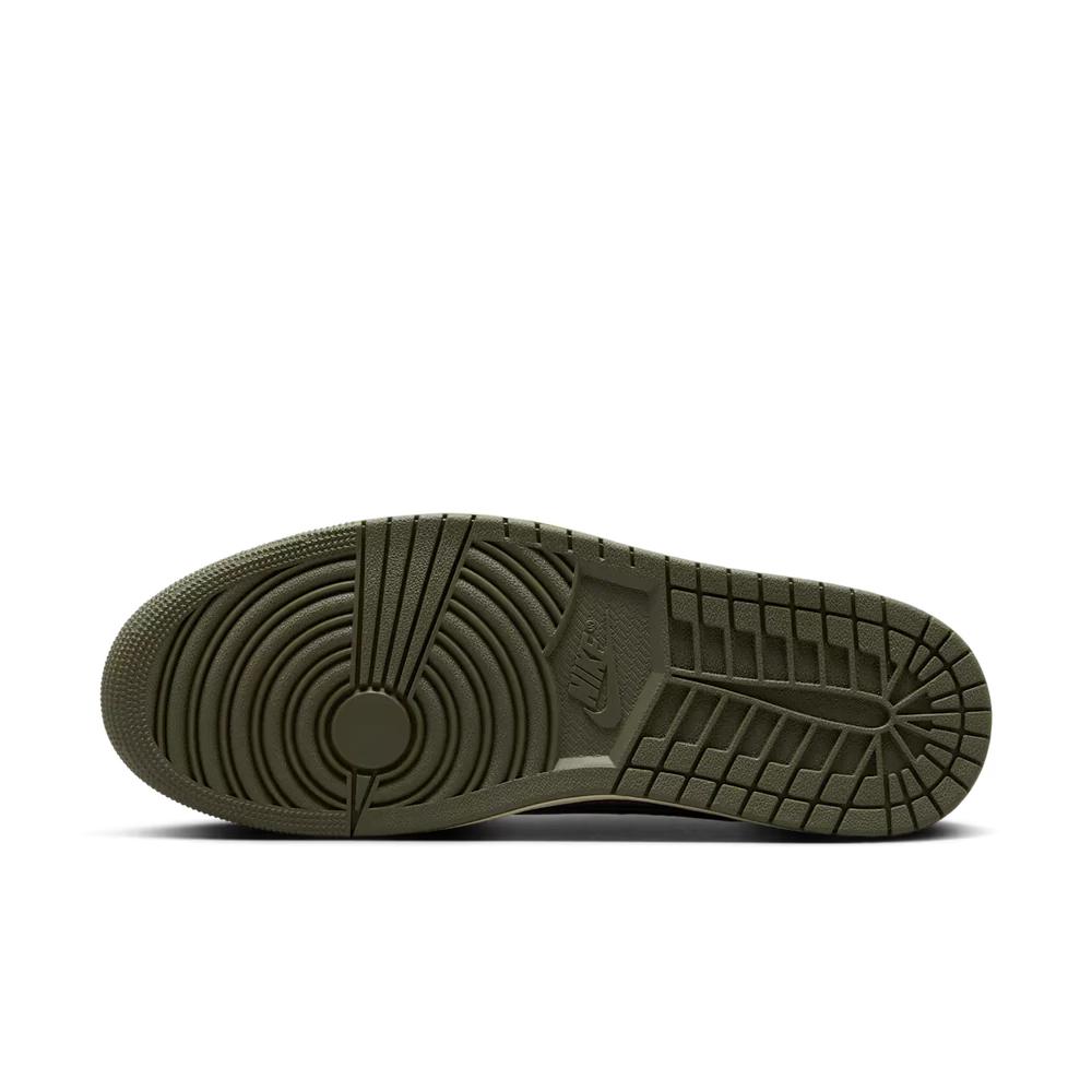 Jordan 1 Retro Low OG SP Travis Scott Medium Olive (DM7866-200) | SneakerClassics