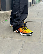 Nike Air Max Plus Sunset (2024) (HF0552-001) | TheSneakerWay