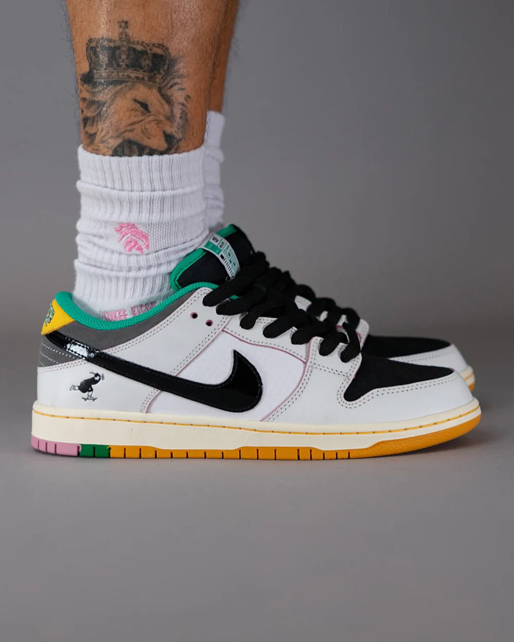 Nike SB Dunk Low CSEF (HJ4132-100) | TheSneakerWay
