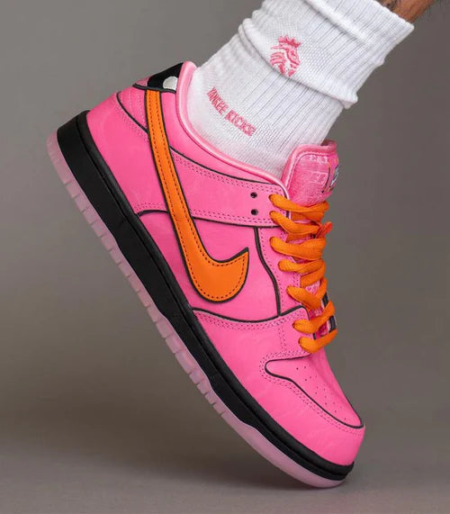 Nike SB Dunk Low The Powerpuff Girls Blossom (FD2631-600) | TheSneakerWay