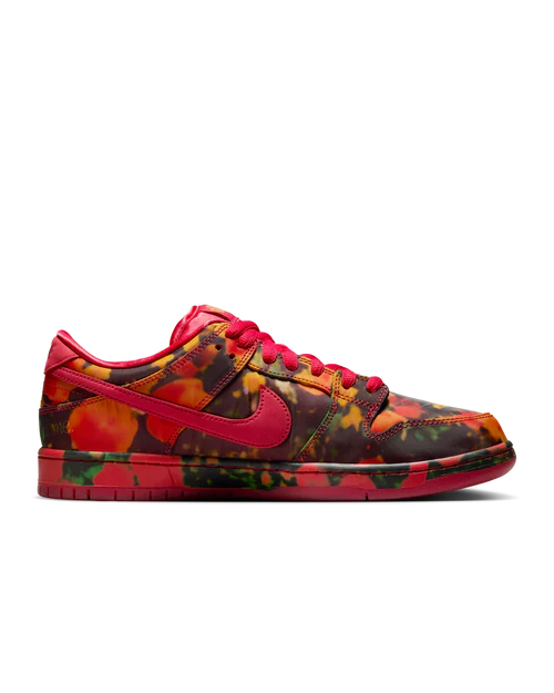 Nike SB Dunk Low The Wizard of Oz Poppy Field (FZ1291-600) | TheSneakerWay