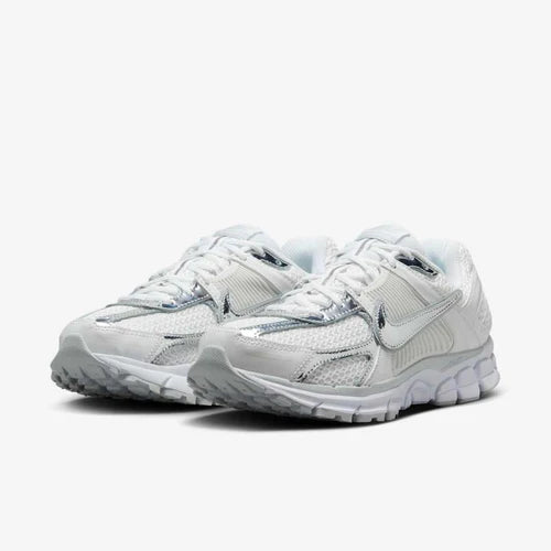 Nike Zoom Vomero 5 Chrome Toe (Women's) (HF7723-100) | TheSneakerWay
