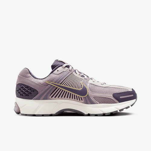 Nike Zoom Vomero 5 Platinum Violet (HQ3643-019) | TheSneakerWay