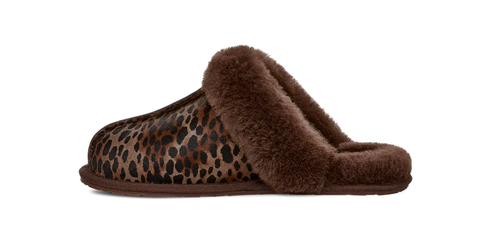 UGG Scuffette Caspian Slipper Burnt Cedar (Women's) (1158352-BCDR) | TheSneakerWay