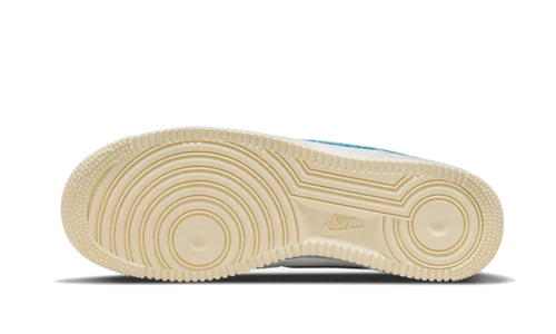 Nike Air Force 1 Low SP Undefeated 5 On It Dunk vs. AF1 (DM8461-001) | TheSneakerWay