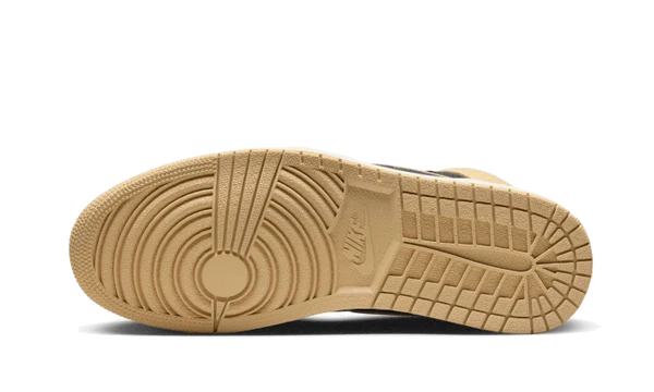Jordan 1 Retro High OG Heirloom (555088-202) | TheSneakerWay