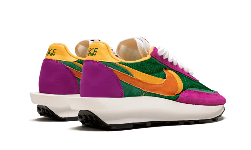 Nike LD Waffle sacai Pine Green (BV0073-301) | TheSneakerWay