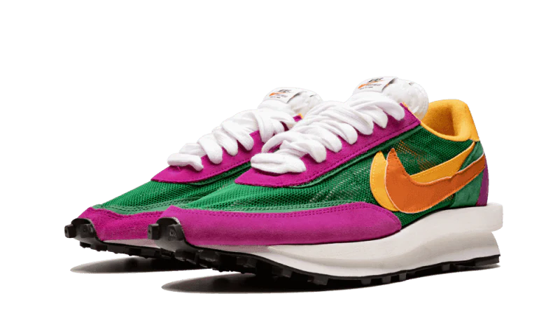 Nike LD Waffle sacai Pine Green (BV0073-301) | TheSneakerWay