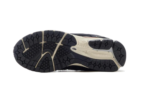 New Balance 1906D Protection Pack Black (M1906DD) | TheSneakerWay