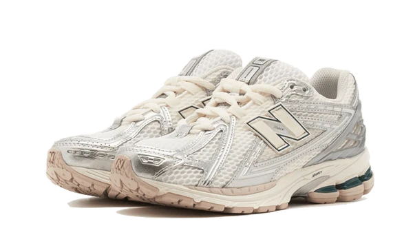 New Balance 1906R Silver Metallic Sea Salt (M1906REE) | TheSneakerWay
