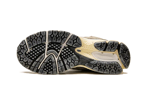 New Balance 2002R Protection Pack Mirage Grey (M2002RDD) | TheSneakerWay