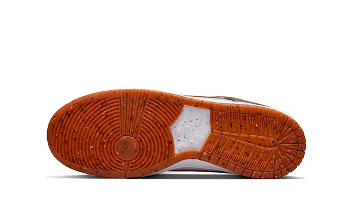 Nike SB Dunk Low Crushed D.C. (DH7782-001) | TheSneakerWay