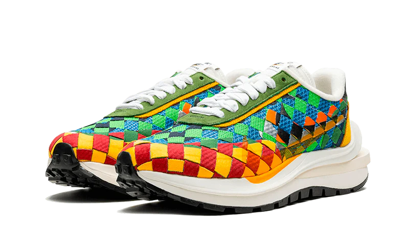 Nike LD Waffle sacai Green Gusto (BV0073-300) | TheSneakerWay