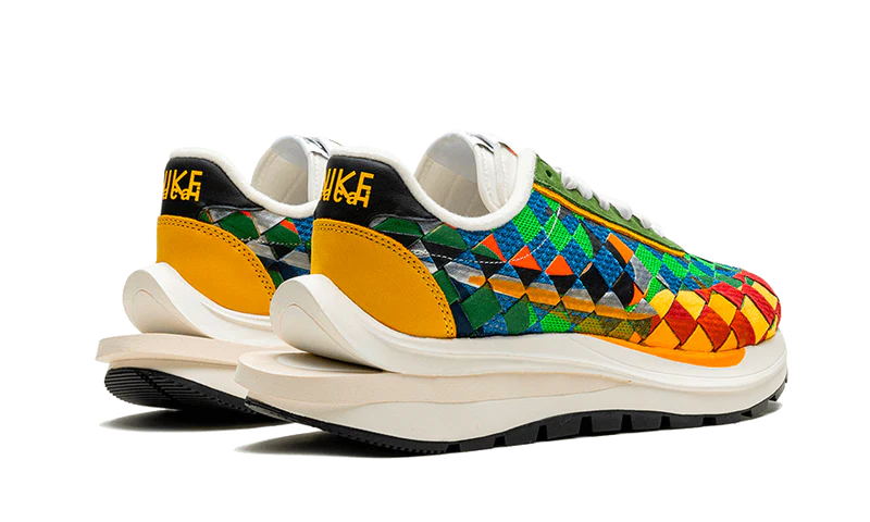 Nike LD Waffle sacai Green Gusto (BV0073-300) | TheSneakerWay
