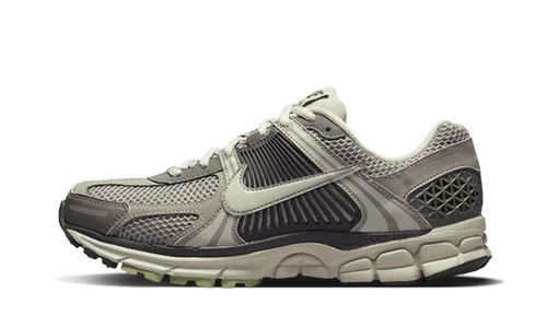 Nike Zoom Vomero 5 Cobblestone Flat Pewter (Women's) (FB8825-001) | TheSneakerWay