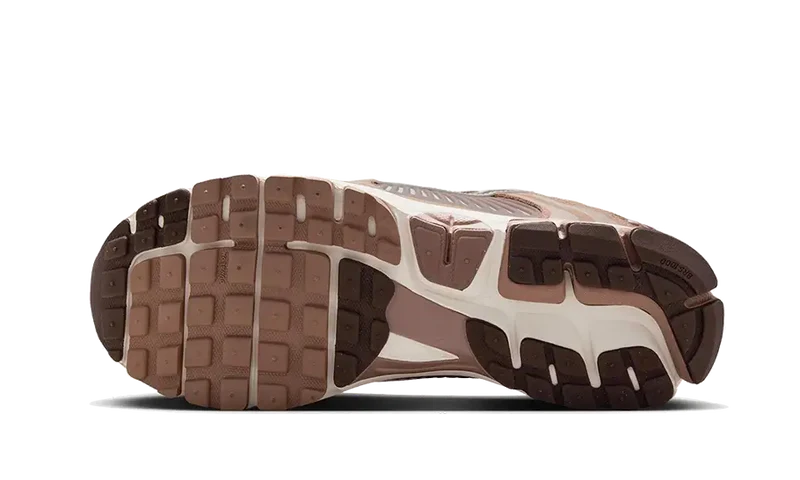 Nike Zoom Vomero 5 Dusted Clay (HF1553-200) | TheSneakerWay