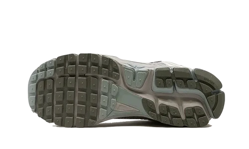 Nike Zoom Vomero 5 SE Light Orewood Brown (FZ3653-104) | TheSneakerWay