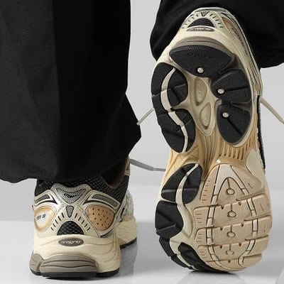 Saucony ProGrid Omni 9 Gold (S70739) | TheSneakerWay