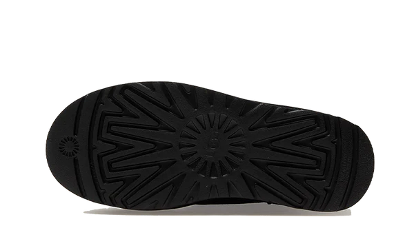 UGG Neumel Platform Chelsea Boot Black (Women's) (1134526-BLK) | TheSneakerWay